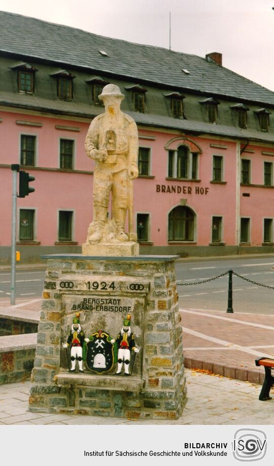 Denkmal mit Bergmann in Brand-Erbisdorf