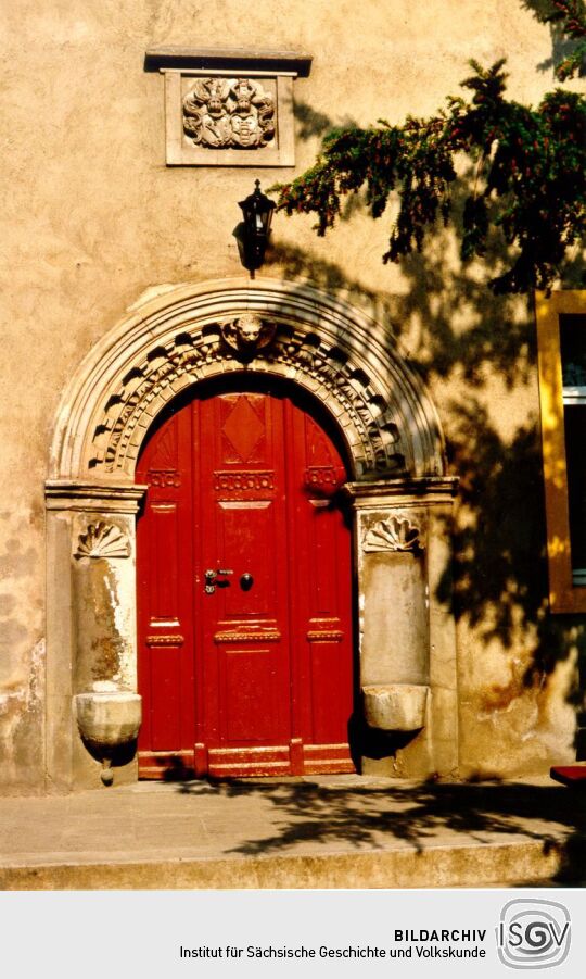 Haustürportal am Wurzener Domplatz