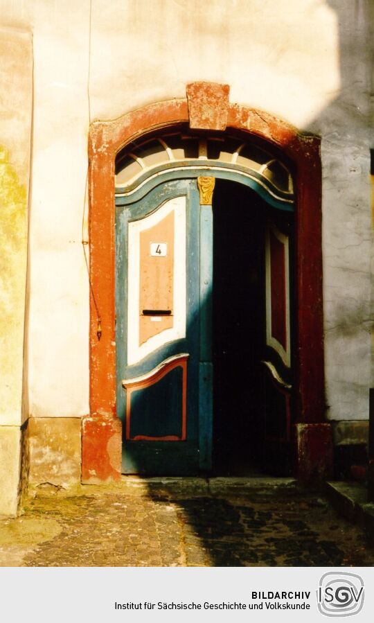 Haustür in Wurzen am Domplatz