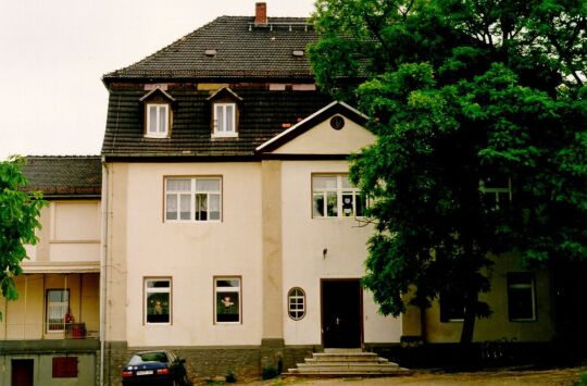 Kindergarten und Schule im ehemaligen Rittergut in Auligk