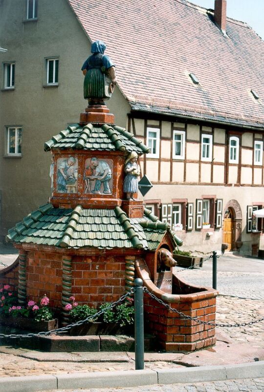 Töpferbrunnen in Kohren-Sahlis