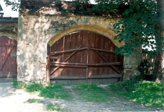 Einfahrt zum Friedhof in Eschefeld