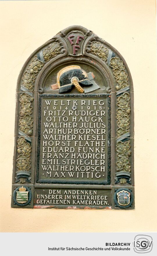 Gedenktafel der Feuerwehr in Frohburg