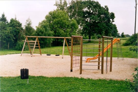 Kinderspielplatz im Schenkenberger OT Rötgen