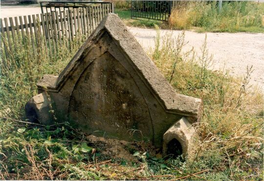 Alte Steinbank bei Rossendorf