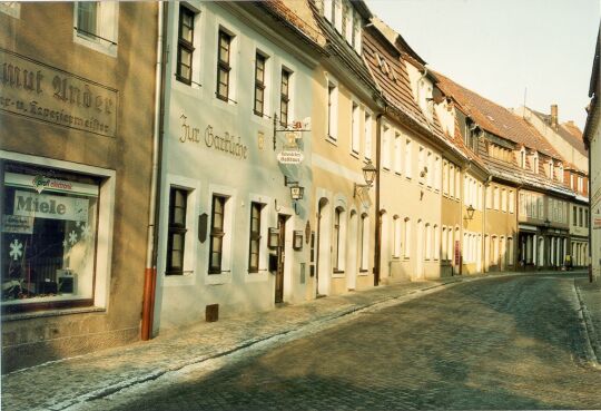 Straßenzug in Stolpen mit anliegenden Bürgerhäusern