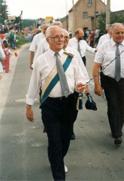 Bild: Männergesangsverein Boxdorf beim Festumzug in Moritzburg