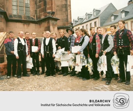 Übergabe des Gesellenbriefes zum Tag der Sachsen in Rochlitz
