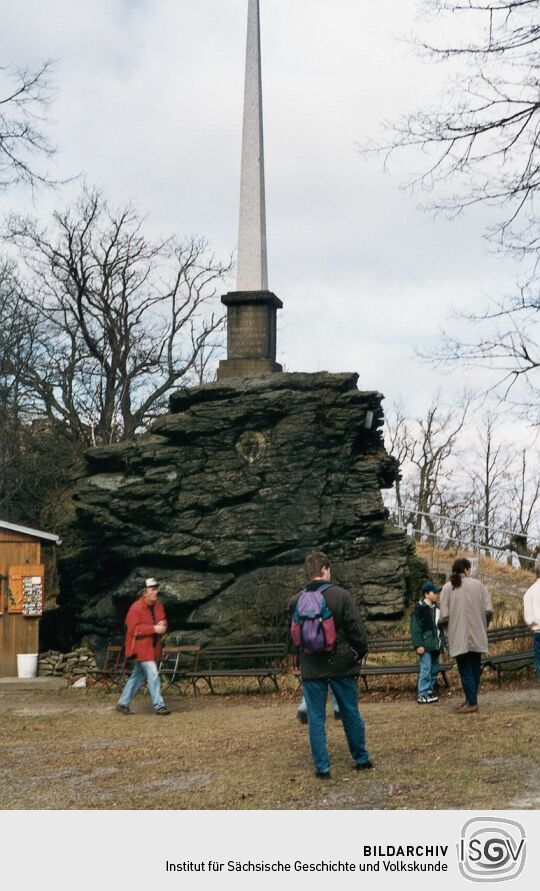 Obelisk auf dem Keulenberg bei Oberlichtenau