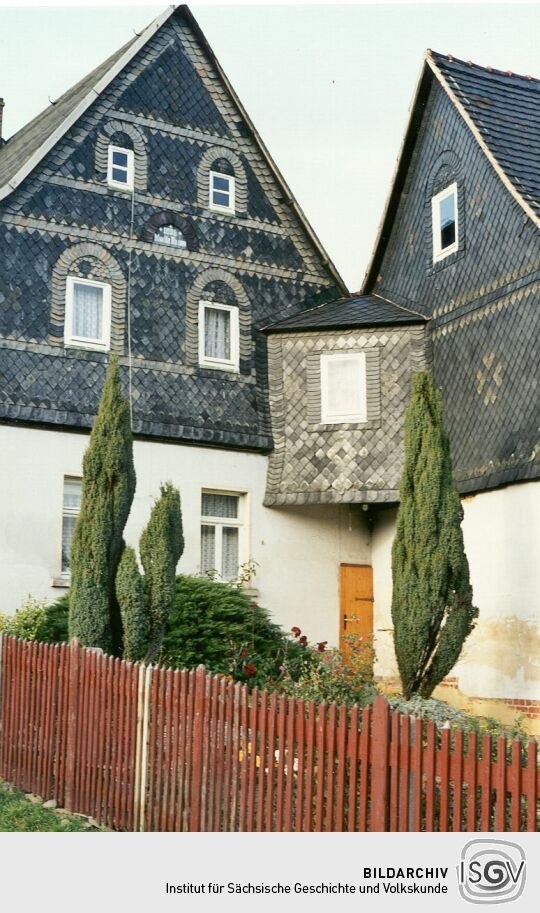 Wohngebäude mit Verbindungsgang in Lauterbach