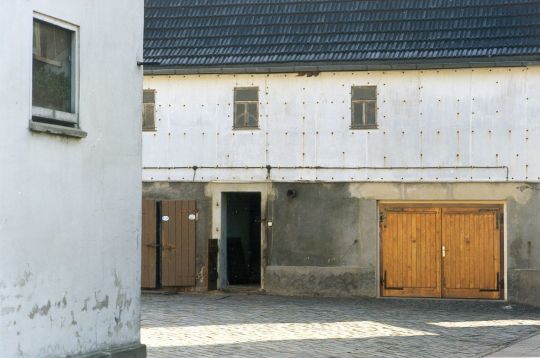 Stall-Garage in Steinpleis