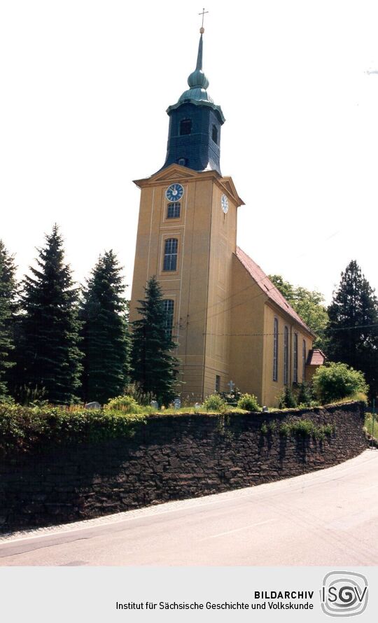 Kirche in Schellenberg