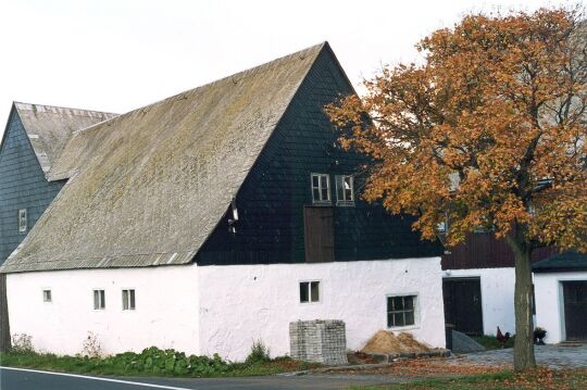 Wohnhaus und Stall eines Bauernhofes in Deutscheinsiedel