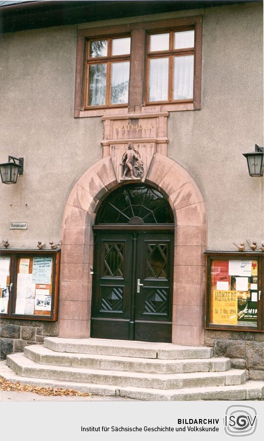 Eingang zum Rathaus von Seiffen