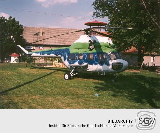 Hubschrauber auf dem Spielplatz einer Horkaer Gaststätte