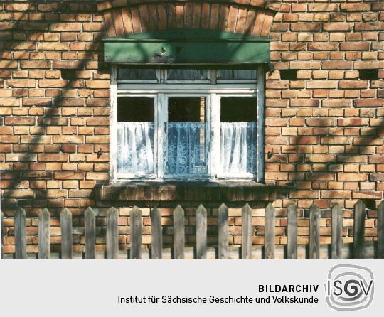 Küchenfenster eines Mühlroser Kleinbauernhofes