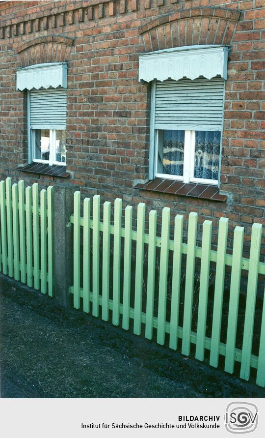 Fenster eines Mühlroser Wohnhauses