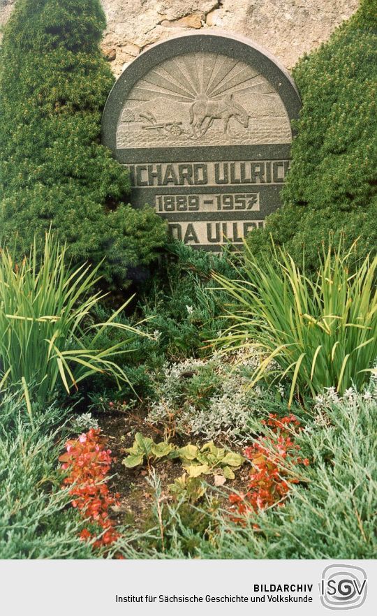 Grabstein des Bauern Ullrich
