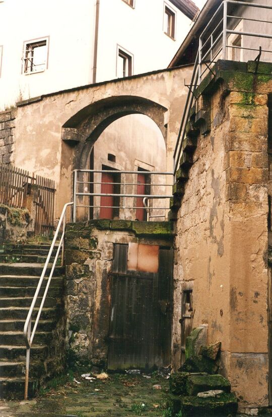 Malereck mit Treppenaufgang zur Mühlgasse in Königstein