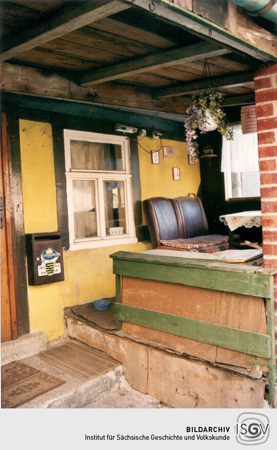 Wohnhaus mit Laube in Hohnstein