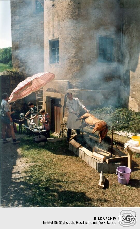 Grill zum Burgfest auf Schloß Kuckuckstein