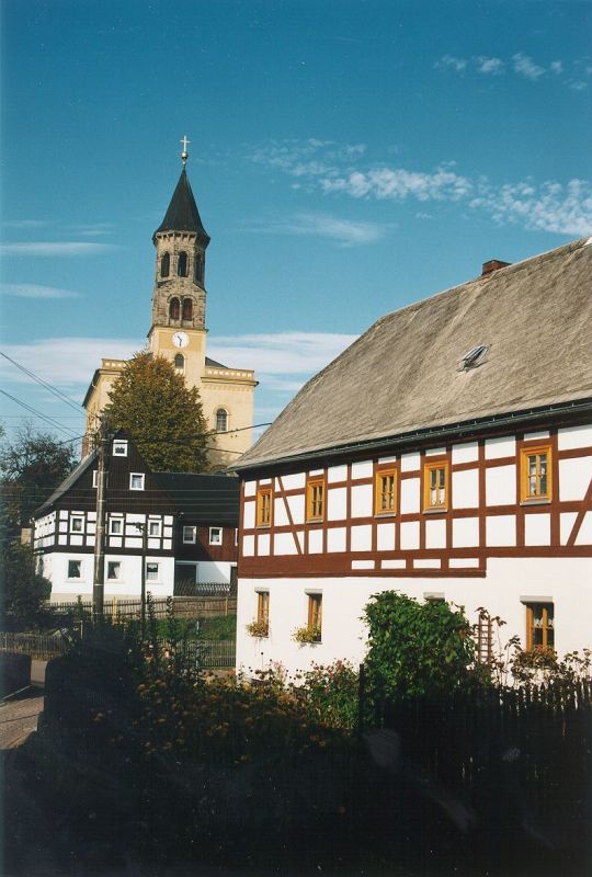 Blick auf die Kirche in Saupsdorf