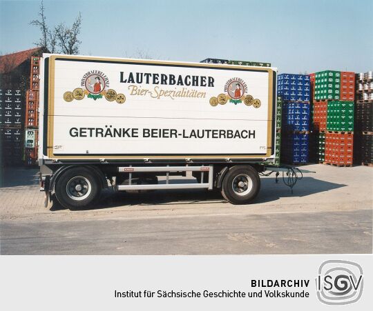 Fahrzeugreklame "Lauterbacher/ Bier-Spezialitäten/ Getränke Beier-Lauterbach" in Lauterbach