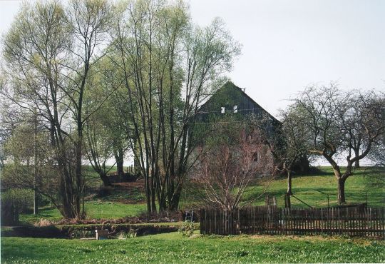 Bauernhof und Teich in Lauterbach