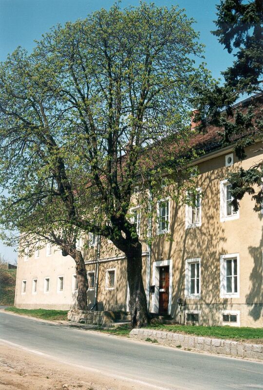 Wohnhaus in der Rückersdorfer Kirchgasse 2