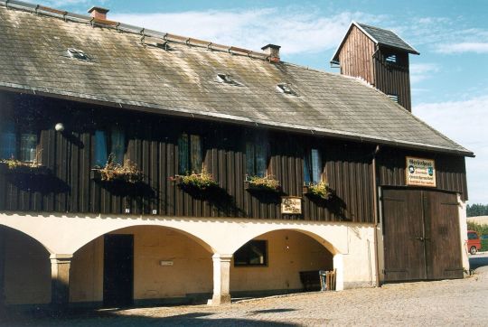 Wohnhaus und Gerätehaus der Feuerwehr in Hinterhermsdorf