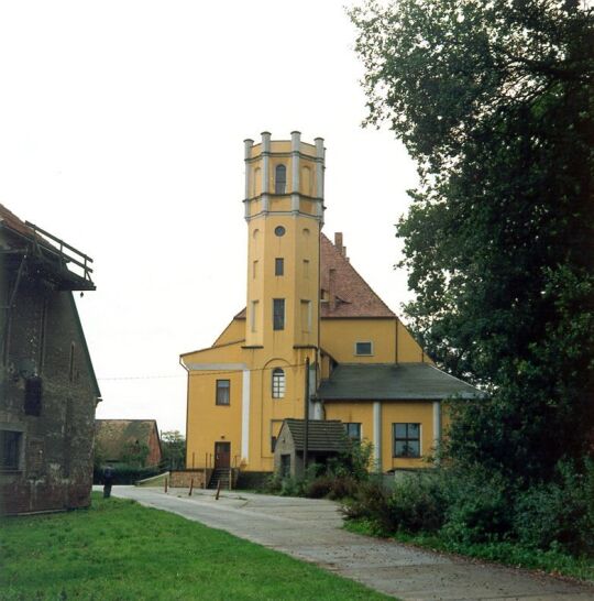 Turm des Herrenhauses des Rittergutes in Hähnichen