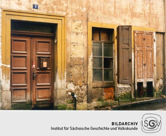 Pirna, Kirchplatz 7 (2009: 301827, 302811-16/ ältere: 006280f., 008868-70)