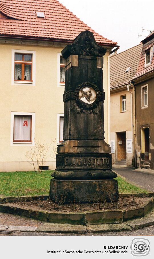 Julius-Otto-Denkmal in Königstein