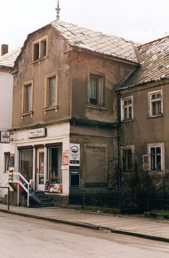 Wohn- und Geschäftshaus in Struppen