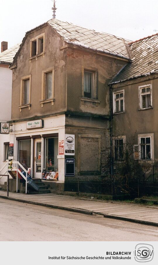 Wohn- und Geschäftshaus in Struppen