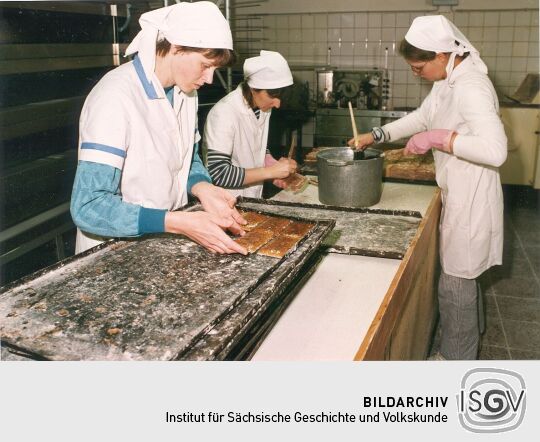 In der Pfefferküchlerei Max Spitzer in Pulsnitz