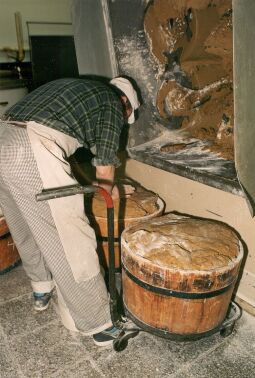 Bild: In der Pulsnitzer Lebkuchenfabrik GmbH