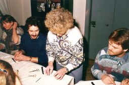 Bild: Vorweihnachtliche Bäckerei in der "Alten Pfefferküchlerei" in Weißenberg