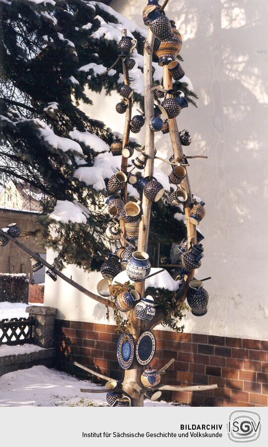 Keramikbaum der Töpferei Holland in Elstra