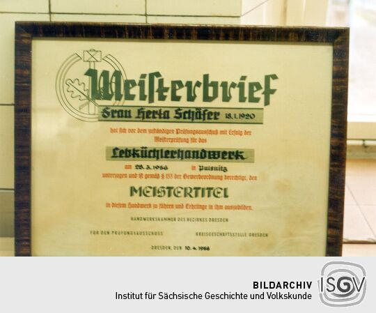 Meisterbrief für Frau Herta Schäfer in Pulsnitz