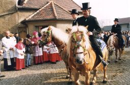 Bild: Osterreiten in Wittichenau