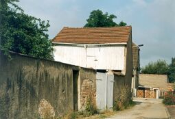 Bild: Alte Scheune in Hoyerswerda