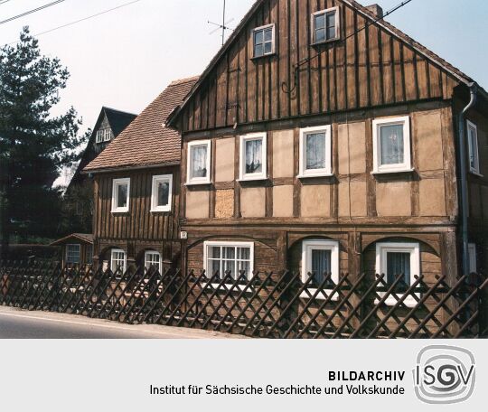 Umgebindehaus in der Leutersdorfer Strasse 15 in Seifhennersdorf