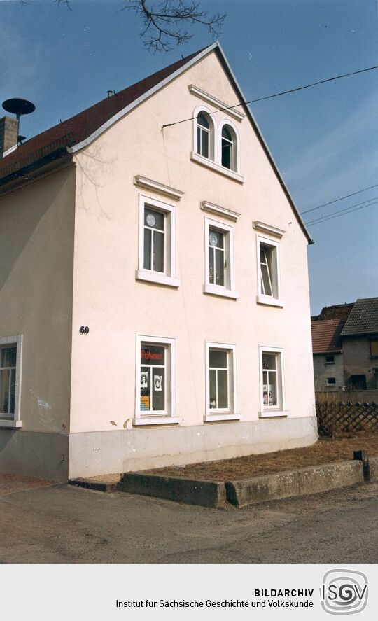 Wohnhaus mit Friseurgeschäft in Quersa- Brockwitz