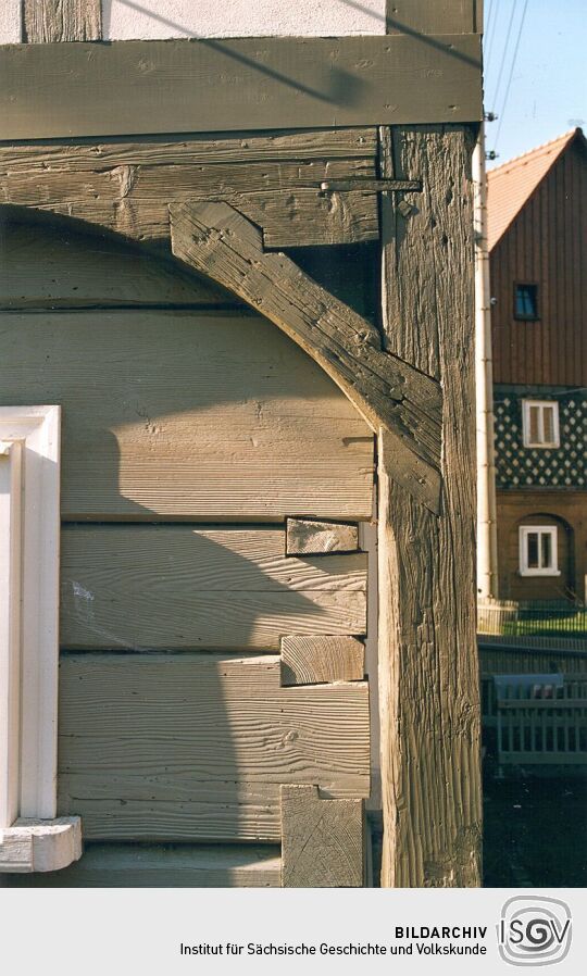 Umgebinde auf der Theodor- Haebler- Straße in Großschönau