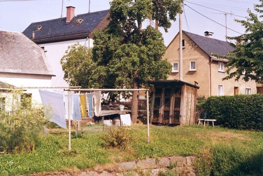 Kaninchenstall  im Garten an der Hauptstraße in Röthenbach