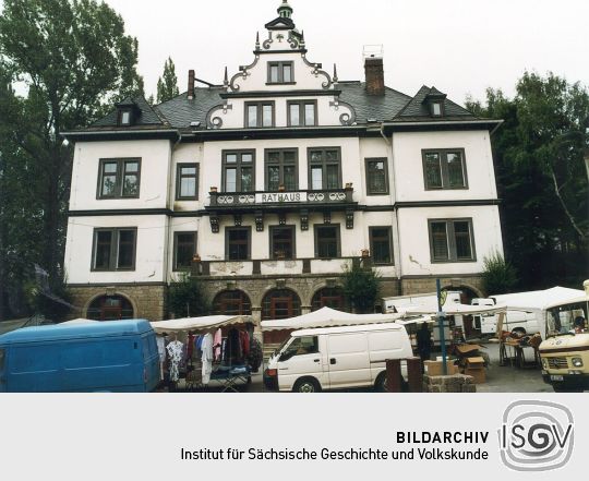 Markt vor dem Rathaus in Schönheide