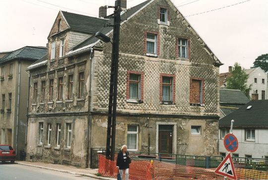 Wohnhaus an der Hauptstraße in Schönheide