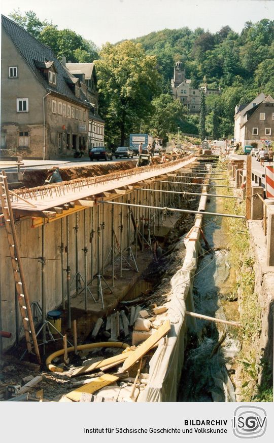 Straßenbauarbeiten in Tharandt