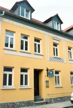 Bild: Saniertes Gebäude in der Grimmaer Schloßstraße